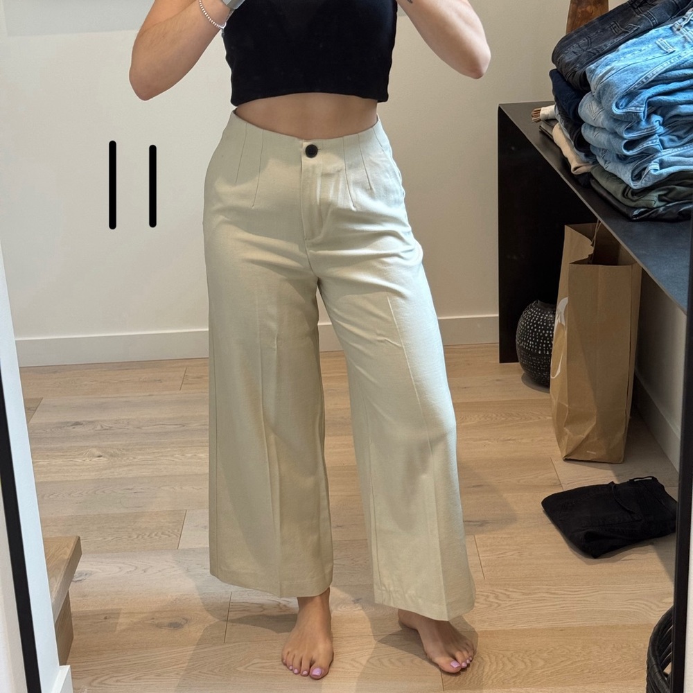 Bershka Cropped Wide Leg Pants